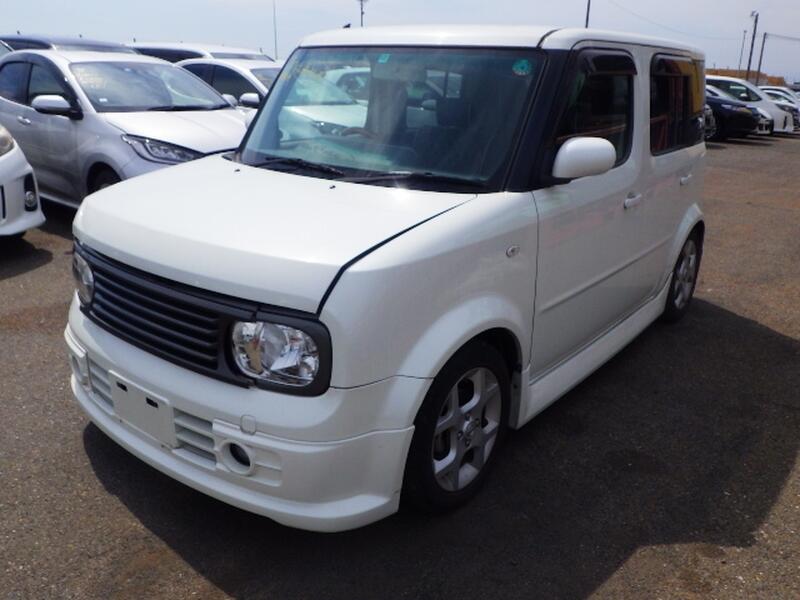 NISSAN CUBE