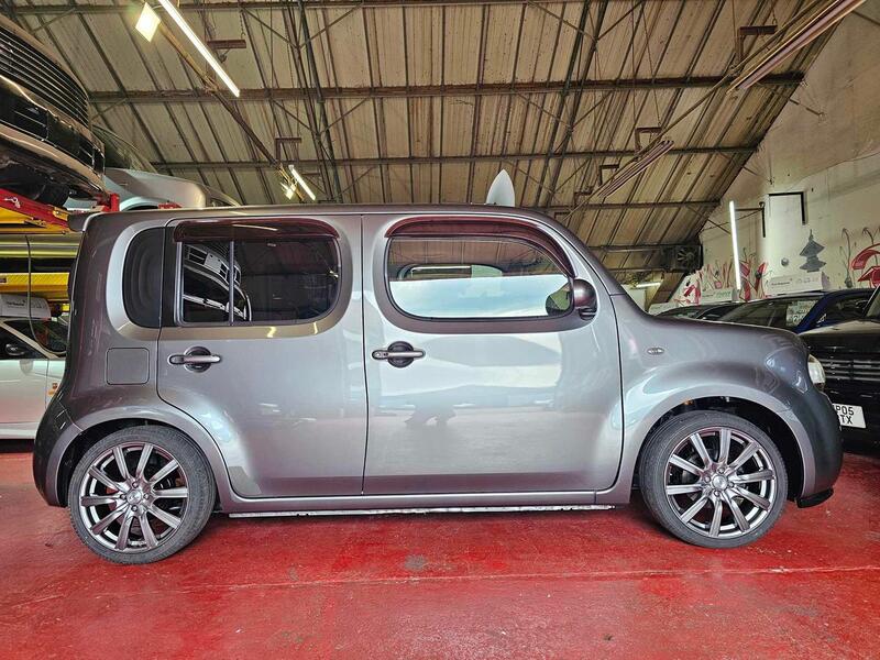 NISSAN CUBE