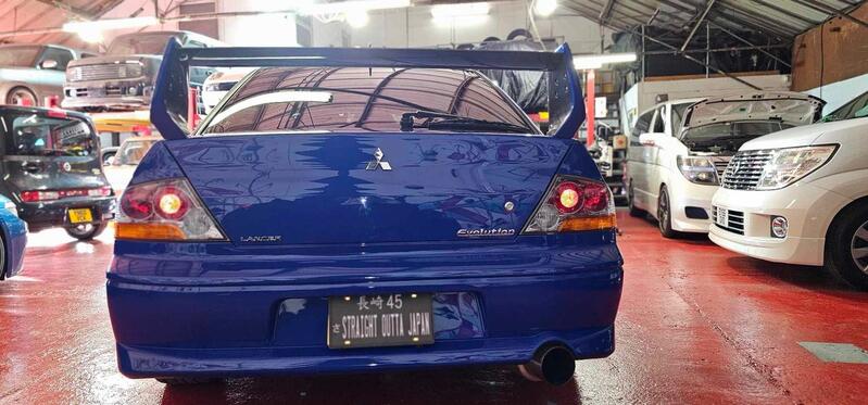 MITSUBISHI EVOLUTION