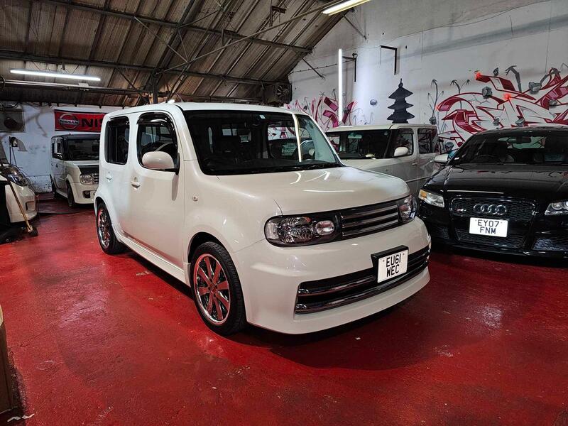 NISSAN CUBE