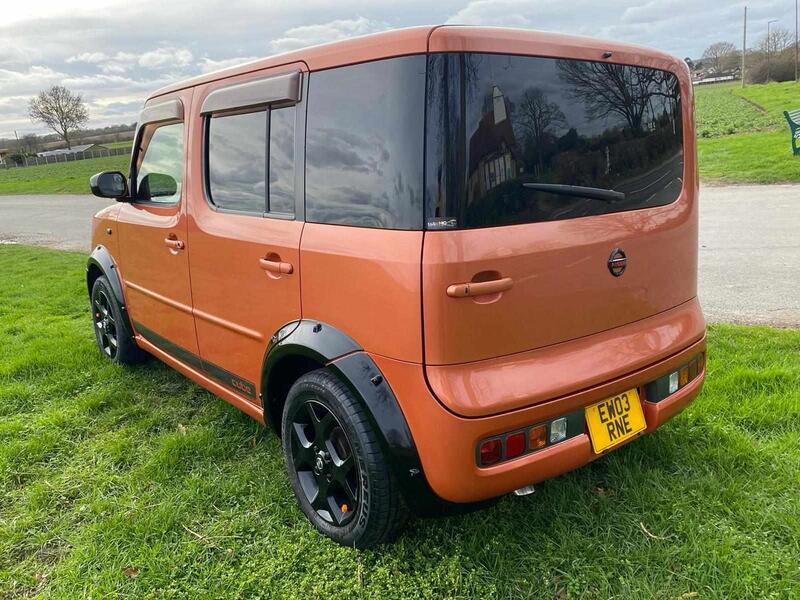 NISSAN CUBE