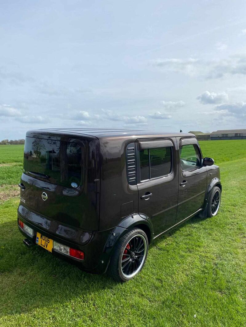 NISSAN CUBE