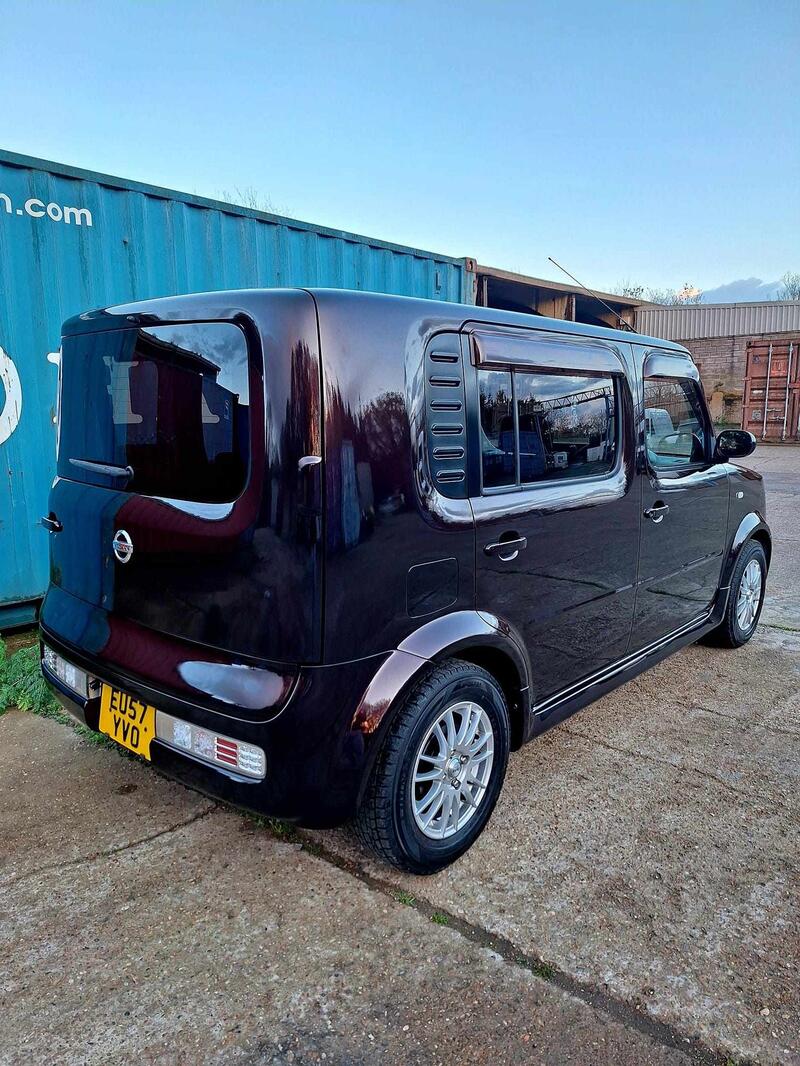 NISSAN CUBE