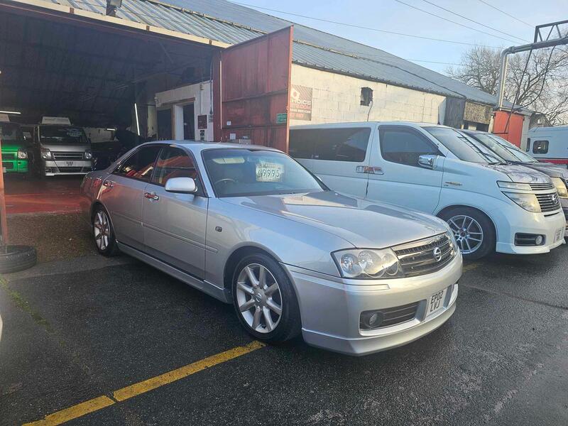 NISSAN GLORIA