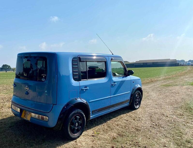 NISSAN CUBE