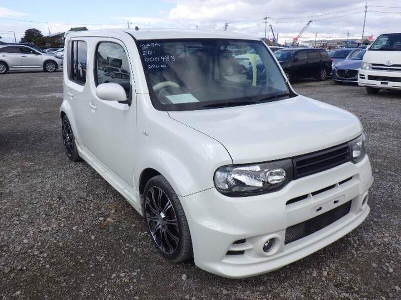 NISSAN CUBE